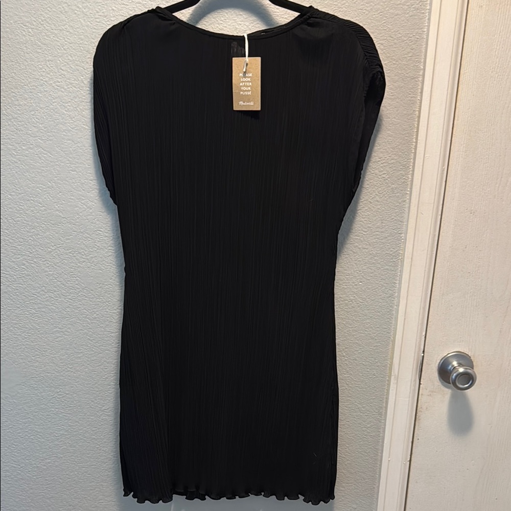 Madewell Black Pleated Dress